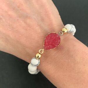 Red Faux Druzy Stone Bracelet with Gold-Tone & Howlite Beads - Iced Out Stretch